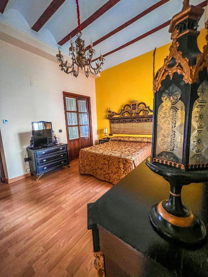 Vtar Casa Las Tinajas Baeza Bagian luar foto